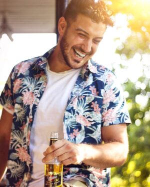 Adamo Marinacci Instagram - 📷 @laurent_rioux_photographie ⚠️ CONCOURS ⚠️ J’avais besoin de m’dégourdir l’esprit et fêter un peu après mon déménagement! 💮
J’ai donc décidé de sortir et de vous donner la chance de gagner une paire de billets ❗️VIP❗️pour une soirée exceptionnelle avec moi et mes potes au New City Gas au concert de @cidmusic le 14 Juillet.
💮
⛔️Vous avez jusqu’au 11Juillet pour participer⛔️
Comment participer❓
Eh bien c’est la recette habituelle,
- Follow moi
- Follow @MGD_ca
- Follow @newcitygas
& évidemment tag ton ami(e) avec qui tu voudrais vivre cette folle soirée! 🍀 Bonne chance 🍀 
Ps : première fois de ma vie que j’vais au New City Gas alors j’vais m’arranger pour que ce soit mémorable!!! 💯💯💯 #nightlife #fousoirée #tuvascapoter #moiaussidailleurs #newcitygas #millergenuinedraft #faitchaudlabiereestbonne #staytuned #party #concours #contest #chance #commandité  #cestlheuremiller