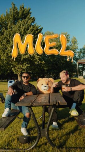 Adamo Marinacci Instagram - 12.06.24 MIEL 🍯🧸

T’as la dent sucrée?