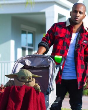 Adande 'Swoozie' Thorne Instagram - I work hard so my child can have a better life than I did.