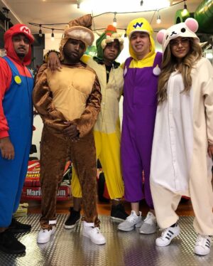 Adande 'Swoozie' Thorne Instagram - keeping up w/ the cart-dashians