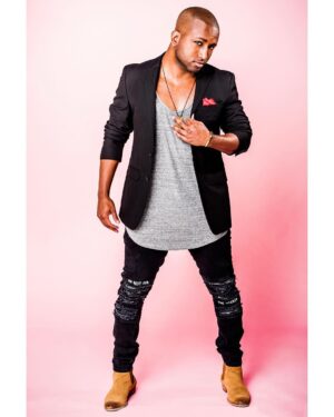 Adande 'Swoozie' Thorne Instagram - lookin Forever 21 af