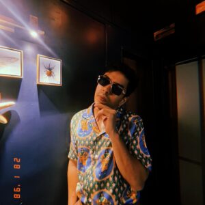 Adarsh Gourav Instagram - 🎩🦉