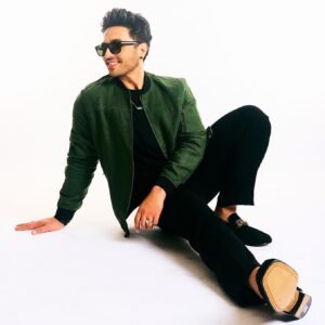 Adhyayan Suman Instagram - “Allow me to reintroduce myself” 

#instagram