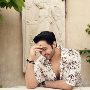 Adhyayan Suman Instagram - Ek sukoon sa hain teri baaton me … ♾️