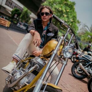 Adipati Dolken Instagram - 😎