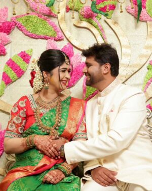 Aditi Prabhudeva Instagram - With the right person, LOVE is a BLESSING ❤️ @yashas.patla 
.
.
.
.
@rainbow_photography_official 🌷
@artistryby_priyankaharish ⚘️
@mehendistoriesbykiran 🎊
