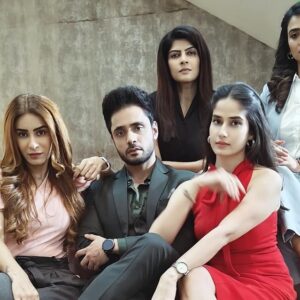 Adnan Khan Instagram - Sorry had to delete the post because of some glitches. As I said. With this I close the series. Was an absolute blast working with this group. Most thorough group of professionals who happened to be very cool people too. Rockstars the whole lot. And we had geniuses amongst our midst too. Cough le capitan cough.  I do hope our paths cross again.  #kathaankahee #team #goodbye