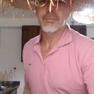 Adolfo Cubas Instagram - Yo love