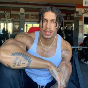 Adrian Conrad Instagram - “Work, work some more..WORK AGAIN”🇬🇳😤 

#aesthetic #aesthetics #abs #bodybuilding #bodybuilder #cardio #drive #fit #fitness #fitfam #fitspo #gym #gains #goals #gymtime #hardwork #motivation