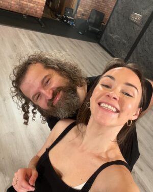 Adriana Mašková Instagram - I dnes má narozeniny VÝJIMEČNÁ duše.
Josifku můj, přeju ti, ať máš stále úsměv na tváři, svůj životní nadhled, který většině z nás tolik chybí, a kolem sebe ty správné lidičky 🤍 a ještě SI přeju, být někdy opálení jako ty, že bychom konečně tu barevnost trochu dorovnali 😂
Miluju a děkuju! 🤍