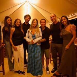 Adriano de Souza Instagram - Muita gratidão por todos vocês comparecer nesse dia tão especial pra mim ♥️🫶🏻🎉 @giovannamburigo obrigado pelo esforço de estar presente nesse dia tão importante. Romeo e eu somos bem sortudos.
@leofioravanti Obrigado por tudo, sem você eu não estaria aqui nesse paraíso.
Todos vocês fizeram esse dia ainda melhor 😘👨‍👩‍👦👶🏼🎉🥳🫶🏻