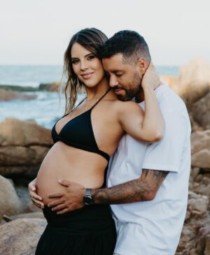 Adriano de Souza Instagram - Sempre juntos 🩵🌻👶🏼

Ph: @aninhackfotografia