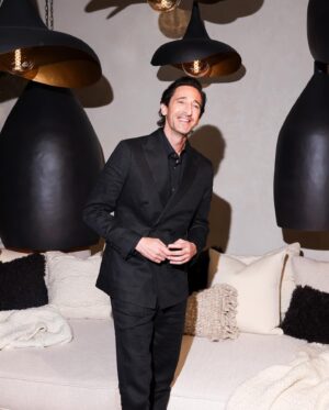 Adrien Brody Instagram - 🥂Just celebrated the launch of the new @BRHome Collection on Melrose with @bananarepublic. Love these new pieces! #BRHome #BRPartner