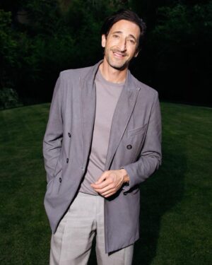 Adrien Brody Instagram - The impeccable Giorgio Armani brought a radiant light and elegance with his new collection in Milan yesterday. How wonderful to see all the beautiful work and witness the excitement as the industry and city comes alive again 🙏 It was such a joy to reconnect! @giorgioarmani