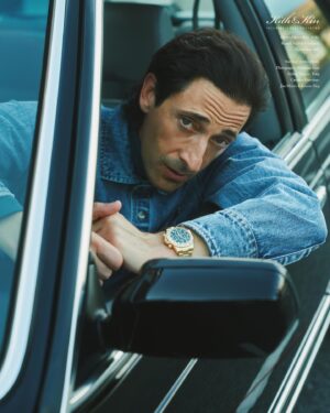 Adrien Brody Instagram - Don’t #trip it’s #fall 🍃 🍂 #stunting @kith