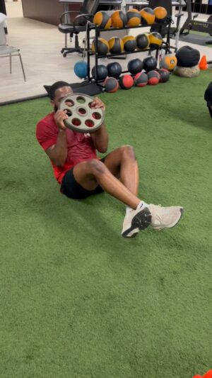 Adrien Broner Instagram - @glorillapimp and @theestallion had me turnt in strength in conditioning today #3rdWorkout