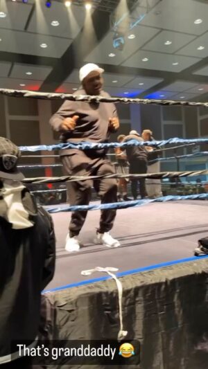 Adrien Broner Instagram - My coach/Dad was a man of joy I miss him dearly and being in a boxing gym don’t feel right with him being gone I know life goes on and he would want me to continue my journey but this is a big pill to swallow but I’m go take this thing one day at a time #RIPCOACHMIKE *Simple Bastard* yo vc 😢🥹