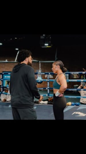 Adrien Broner Instagram - Hey @alyciabaumgardner baby girl if you’re looking for a trainer to take your game to the next level. There’s plenty of world class trainers you could find to work with. But this nigga @billhaney__ ain’t good for nothing but putting you out on the hoe stroll to sell some booty hole. Fuck bra!!!! Get away from him he don’t know shit about training a fighter he don’t even train his own son!!!