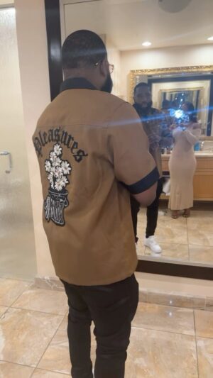 Adrien Broner Instagram - I never chose I was already chosen .. cut by @kudykreme 💯💯💯💯#AboutBillions🆎