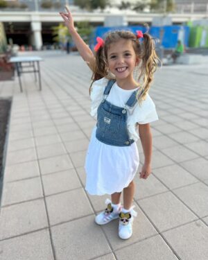 Adrien Silva Instagram - Muitos parabéns a nossa princesa ! Fizeram de mim o pai mais babado 🥰