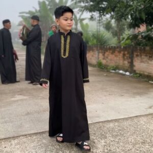 Afdhal Yusman Instagram - Minalaidzin walfaidizin mohon maaf lahir dan bathin teman2 semua, Taqabballahu mina waminkum, Taqabbal Ya Karim 🙏🏻