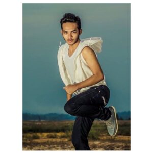 Afry Wijoyo Instagram - Strength does not come from winning. Our struggles develop our strengths. When we go through hardships and decide not to surrender, that is strength. 

Photographed by Afzal Zainal on June 24th, 2014.

#AfryWijoyo #TVCommercial #Film