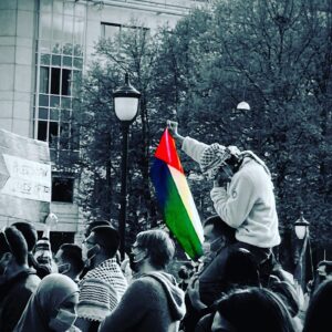 Agnes Born Instagram - Fra gårdagens demonstrasjon i Oslo. Rørende, vondt, og viktig. 💔
@palestinakomiteeninorge @line.khateeb @kmglobal @antoinettesedin #YonatanShapira

#freepalestine#demonstration#bds#palestinakomiteen#gazaunderattack#palestine#endthewar#peaceandlove#freedom#norge#norway#demandjustice