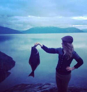 Agnes Born Instagram - 10 years ago 🐳

.
.
.
.
.
.
#tbt#2012#fiskenhavetogkjærligheta#tavarepåhavet#halibut#piccolo#fishing#northernnorway#fjord#sommer#deepblue#nordland#norway
