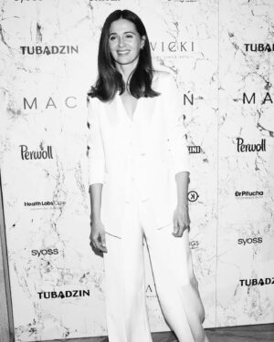 Agnieszka Grochowska Instagram - @maciej_zien / 🖤🖤🖤 /  W A R S A W /  #25thanniversary / t h a n k  Y o u /  @maciej.zien /. @opamatthew 🖤🖤🖤 #julitajaskółka @tomek_gorecki #thebest