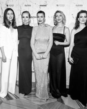 Agnieszka Grochowska Instagram - @maciej_zien / 🖤🖤🖤 /  W A R S A W /  #25thanniversary / t h a n k  Y o u /  @maciej.zien /. @opamatthew 🖤🖤🖤 #julitajaskółka @tomek_gorecki #thebest