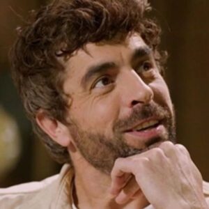 Agustín Galiana Instagram - Merci pour vous beaux retours , ça réchauffe le cœur ❤️ Merci aussi @fredericlopez.officiel et @france.tv pour ces beaux moments passés dans @dimanchealacampagne.officiel aux côtés de @carolegaessler et Charlelie Couture . Quel plaisir avoir partagé ce week-end  avec vous et  découvrir deux merveilleux parcours de vie . Je suis Admiratif🙏🏻🙏🏻 MERCI ❤️

Merci aussi à @stephanecohenimpresario @thierrycolby @christian_puech 🙏🏻💋

#undimanchealacampagne #agustigaliana #album #enamorado #single #universal #france2