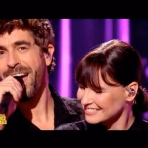 Agustín Galiana Instagram - Grand honneur de chanter avec @annesila THE TIME OF MY LIFE sur la Grande Soirée des Comédies Musicales 🎤❤️ MERCI AMIGA 🙏🏻🌷

Merci @lydia.atoui ✨ Toujours accompagné par @stephanecohenimpresario @christian_puech 🙏🏻
Besos @elodiegossuin @helenesegaraoff ❤️
#timeofmylife #dirtydancing #annesila #agustingaliana #chanson #patrickswayze #onlaissepasbébédansuncoin #lagrandesoireedescomediesmusicales
