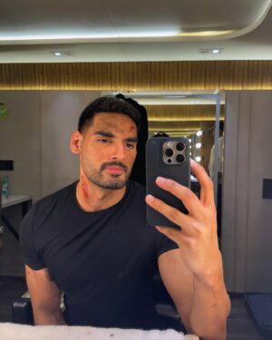 Ahan Shetty Instagram - Time to roll 🎬🌪️
