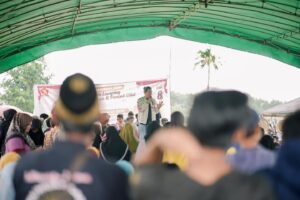 Ahmad Affandy Instagram - Kuda Lumping
Reog Ponorogo & Pencak Silat
Rabu 7 Februari 2024 
Desa Bintara Jalur 8

All IN PRABOWO
AKSI NYATA BUKAN UJUNG 8
#banyuasin #kreatifinovatif #bergerakbersama #achmadkhadafi #caleg2024 #gerindra #sumsel #prabowopresiden