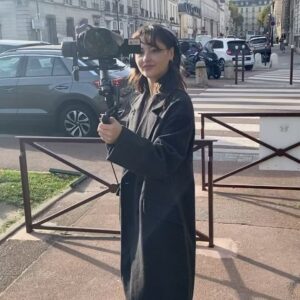 Ahmet Haktan Zavlak Instagram - Paris’i ilk fotoğraftaki yüz ifadesiyle bitirdim. Çok güzeldi, 12 Ocak’ta görüşürüz🙌🏻