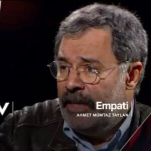 Ahmet Mümtaz Taylan Instagram - Çarşamba 21,:00'de #empati de konuğum Ahmet Ümit. 🌻 Al çayını otur, gerisi bizde.