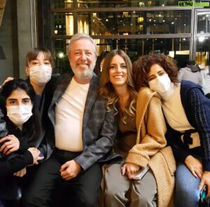 Ahmet Somers Instagram - 🖑🤗🙏