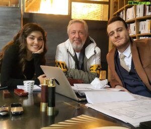 Ahmet Somers Instagram - Canlarım...

@mfyapimtv @sencalkapimi