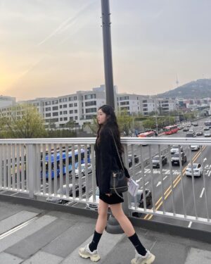 Ahn Chae-mi Instagram - ☀️☁️ #오늘아님