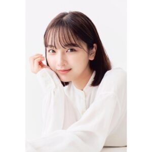 Ai Hayase Instagram - ･
･
･
宣材写真変わったので
ついでにアイコンも変えました✌🏻‎🤍
･
･