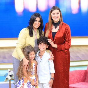 Aïcha Ben Ahmed Instagram - الخميس مع منى الشاذلي على قناة @ontv 
#معكم_منى_الشاذلي #عائشة_بن_احمد 
@monaelshazly.official 
@saliem_youssef 
@ginger__tm