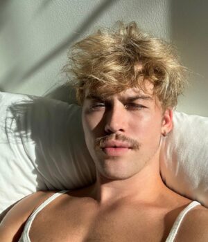 Aidan Alexander Instagram - 🩰