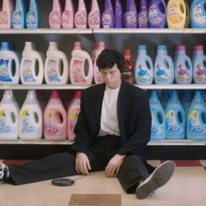 Aidan Alexander Instagram - guts vid out now 🥺 directed by @bobbytooyoung and @scottrossfilm the legends