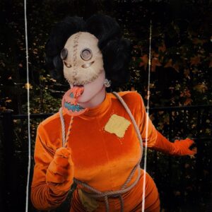 Aiden Zhane Instagram - TRICK r’ TREAT! 
Had so much fun this past Halloween weekend that I’m posting late. But let’s be honest… Spooky season never ends 😈🎃🍭

Look inspired by one of my favorite horror icons “Sam” from Trick r’ Treat! 

Photo: @ayedrain 
Edit: me 🤓
Catsuit: @roxiemess