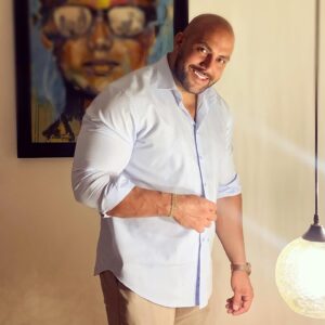 Aidin Khataei Instagram - بگذار بگذرد روزهایی که روز مانیست..روزگاری روز ما هم میرسد🙏🌹