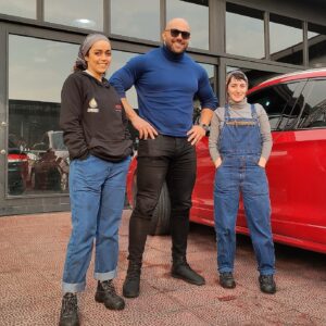 Aidin Khataei Instagram - Mechanical girls💪🛠⚙️