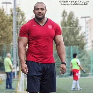 Aidin Khataei Instagram - جدا از هر رنگی قرمز یا ابی  شماها نمونه کامل یک ورزشکار و یک تیم هستید.تبریک به تیم پرسپولیس به خاطر غیرت و بازی زیباتون ،تو این روزهای پر از نگرانی و استرس شما حالمونو بعد از مدتها خوب کردید❤️❤️❤️