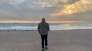 Aidin Khataei Instagram - ساحل دلت را به خدا بسپار..خودش قشنگترین قایق را برایت میفرستد❤️