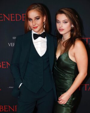 Aiko Beemsterboer Instagram - es war ganz GEIL🪆 #benedetta #paulverhoeven