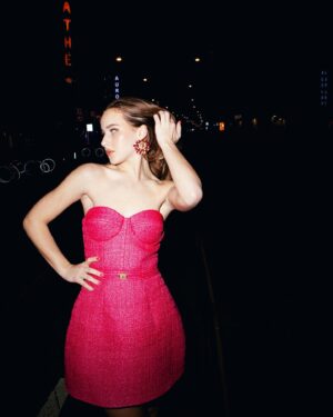 Aiko Beemsterboer Instagram - premiere night 🦩 #allinclusivedefilm